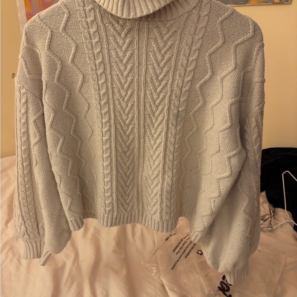 Cozy Cable Knit Turtleneck Sweater - Cream
